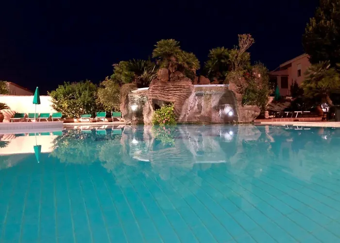 Stylish Res Del Golfodiorosei B4 1 Bedrm Apartment Orosei