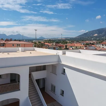 Stylish Res Del Golfodiorosei B4 1 Bedrm Appartement