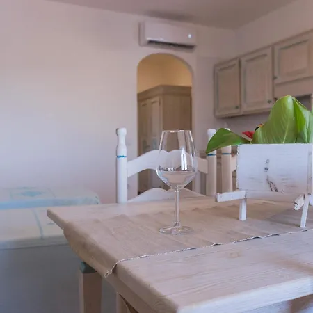 Apartment Stylish Res Del Golfodiorosei B4 1 Bedrm *
